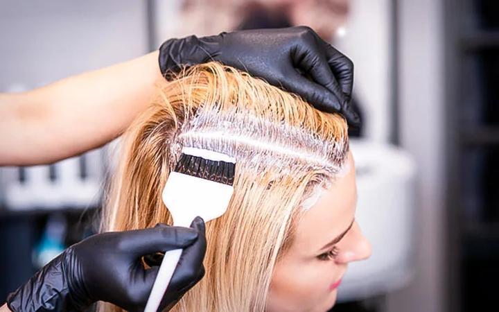 Zdrowie włosów farbowanie