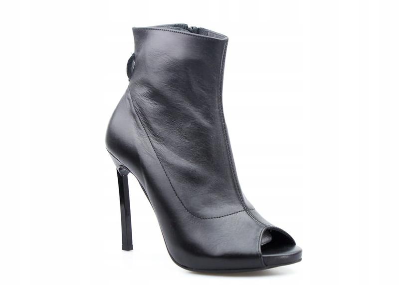 Botki bez palców – odkryj stylizacje, które zachwycą każdego i podkreślą twój unikalny styl