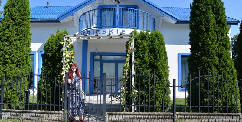 Niebieskie oczko w pierścionku: odkryj tajemnice kamieni i ich niezwykłe właściwości