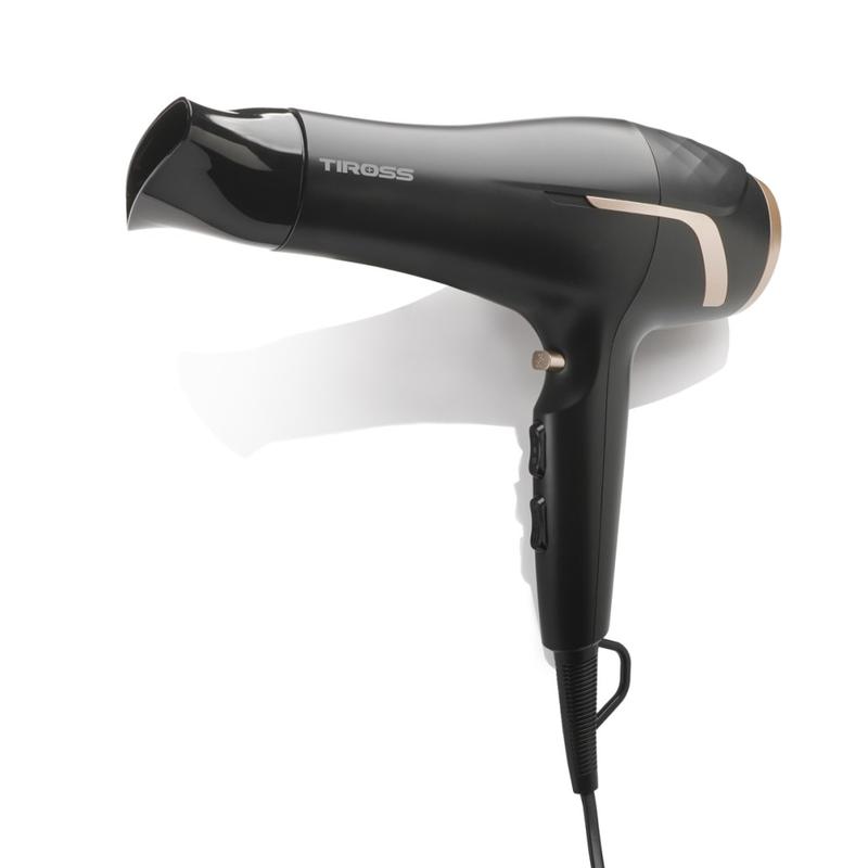 Jak wybrać idealną suszarkę do włosów, aby zachować ich zdrowie?