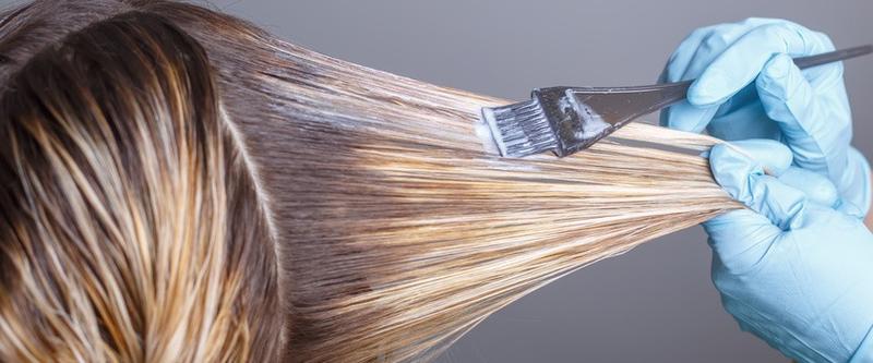 Krok po kroku farbowanie włosów