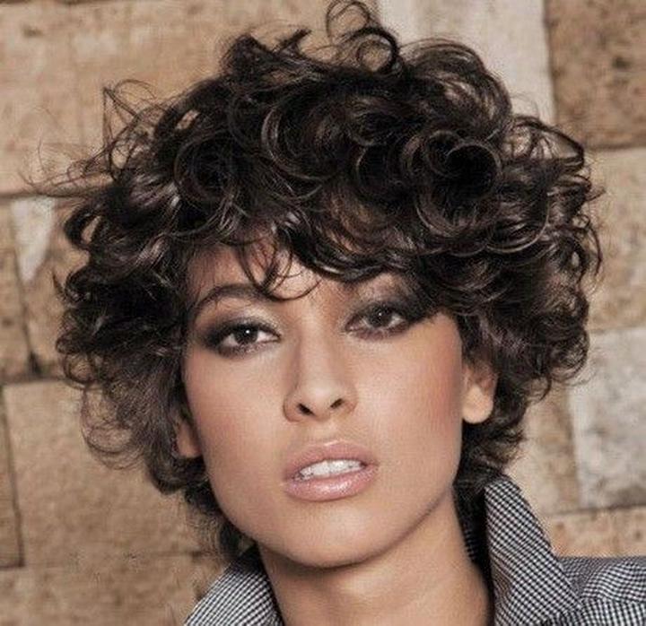 Loki lokówką dla krótkich włosów