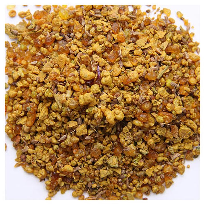 Czy kadzidło i srebrna biżuteria to dobry pomysł na relaksacyjne kąpiele?