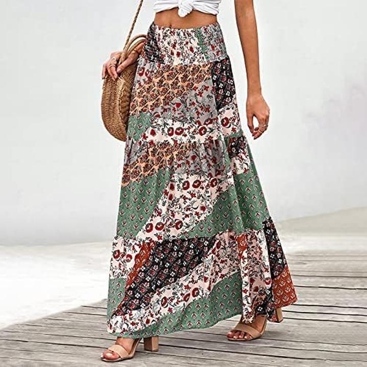 Sekrety stylu: jak nosić długie spódnice i unikać modowych wpadek