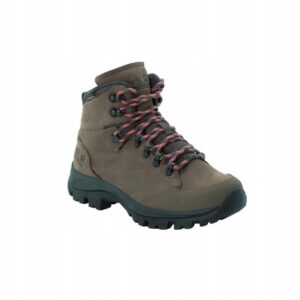 Jakie buty wybrać na wędrówki po Ceskiej Szwajcarii, by uniknąć kontuzji?