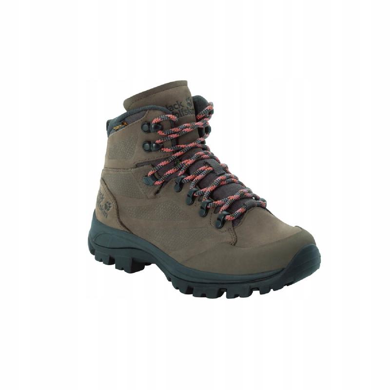 Jakie buty wybrać na wędrówki po Ceskiej Szwajcarii, by uniknąć kontuzji?