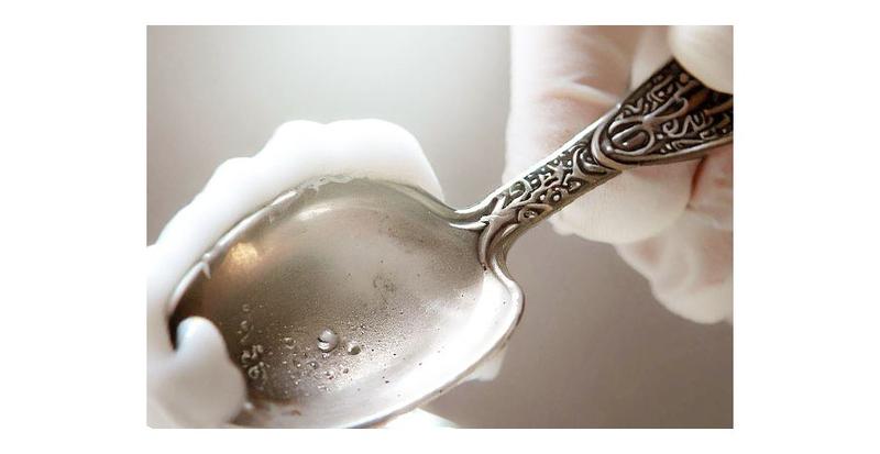 Najczęstsze błędy przy czyszczeniu biżuterii